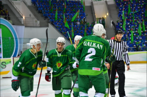Туркменский «Галкан» первым вышел в финал на хоккейном турнире в Ашхабаде