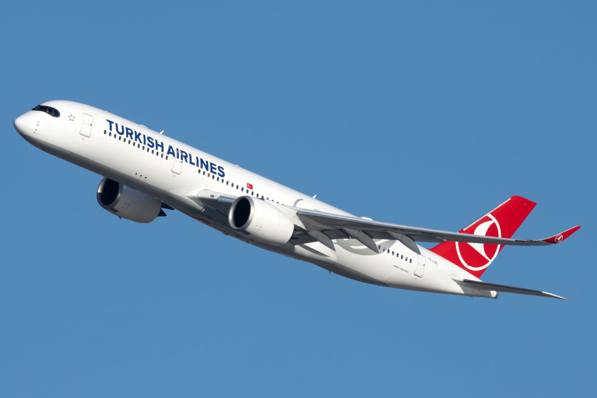 Türk Hava Yolları, "Airline Economics" dergisince 3 ayrı dalda finansman ödülüne layık görüldü