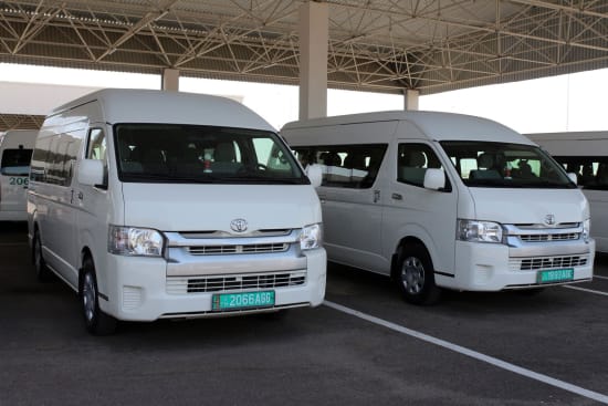 «D» topara degişli şahadatnamasy we sürüjilik tejribesi bolan sürüjiler işe çagyrylýar