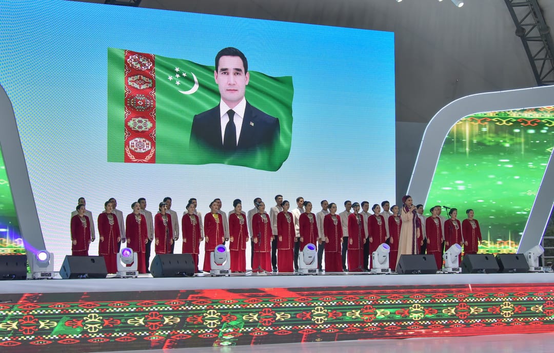 «Aşgabat» aýdym-saz merkezinde baýramçylyk konserti boldy