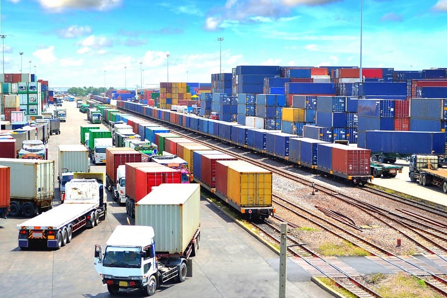 «Demirgazyk—Günorta» ulag geçelgesinde eksport-import ýükleri üçin nyrhlar arzanlady