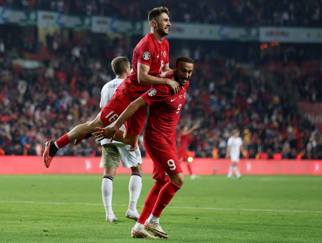 Сборные Турции, Испании и Шотландии вышли в финальную часть Евро-2024