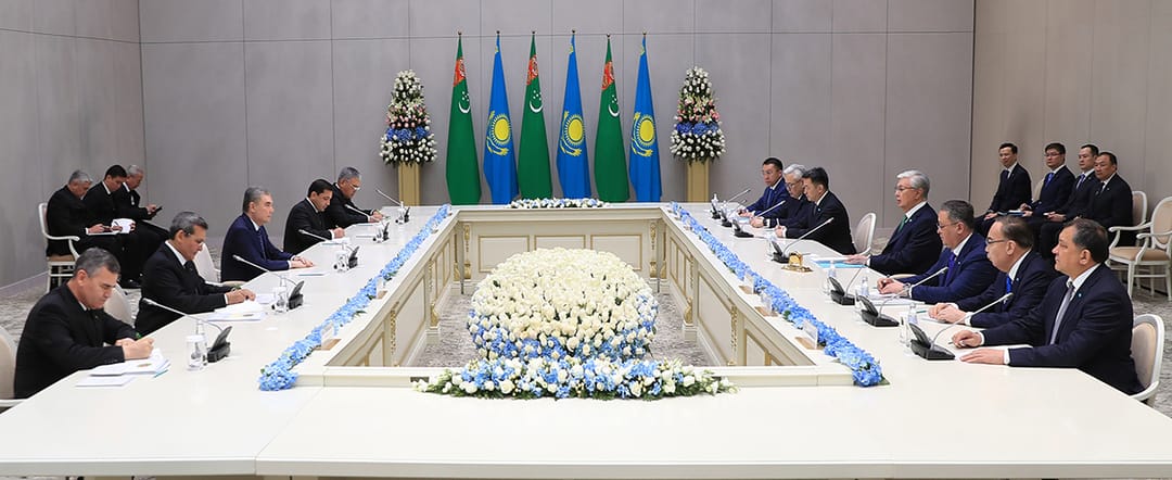 Türkmenistan we Gazagystan ulag-kommunikasiýa pudagynda hyzmatdaşlygy ösdürýär