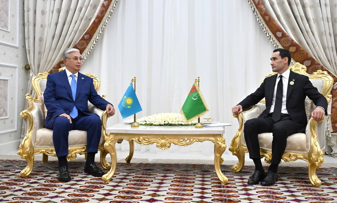 Президенты Туркменистана и Казахстана обсудили развитие партнерства