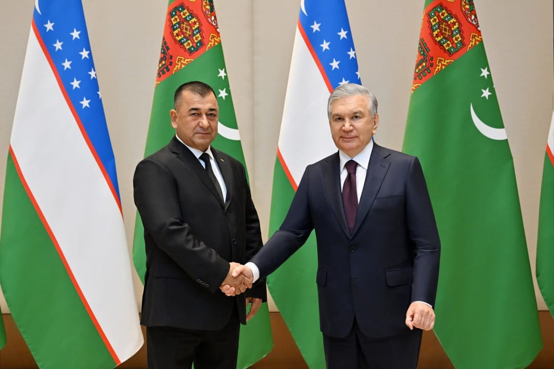 Türkmenistan Bakanlar Kurulu Başkan Yardımcısı Nökergulı Atagulıyev, Özbekistan Cumhurbaşkanı ile bir araya geldi