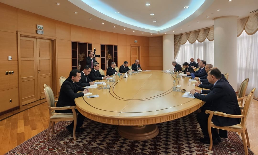 Turkmenistan and Azerbaijan discussed supplies of Turkmen gas and electricity
