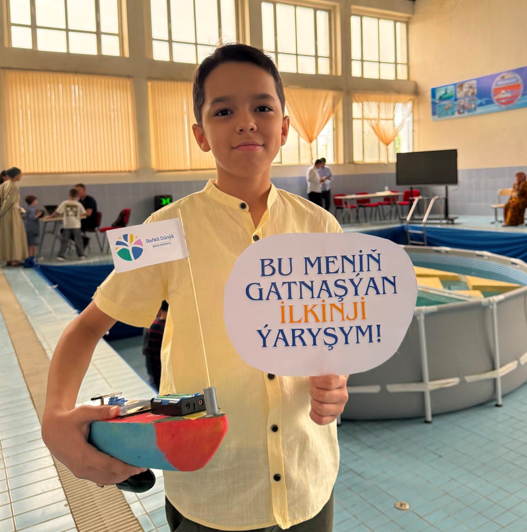 В Туркменистане прошли соревнования среди юных инженеров