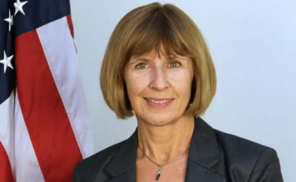 Посол Элизабет Руд: «США всегда будет поддерживать позитивный нейтралитет Туркменистана»