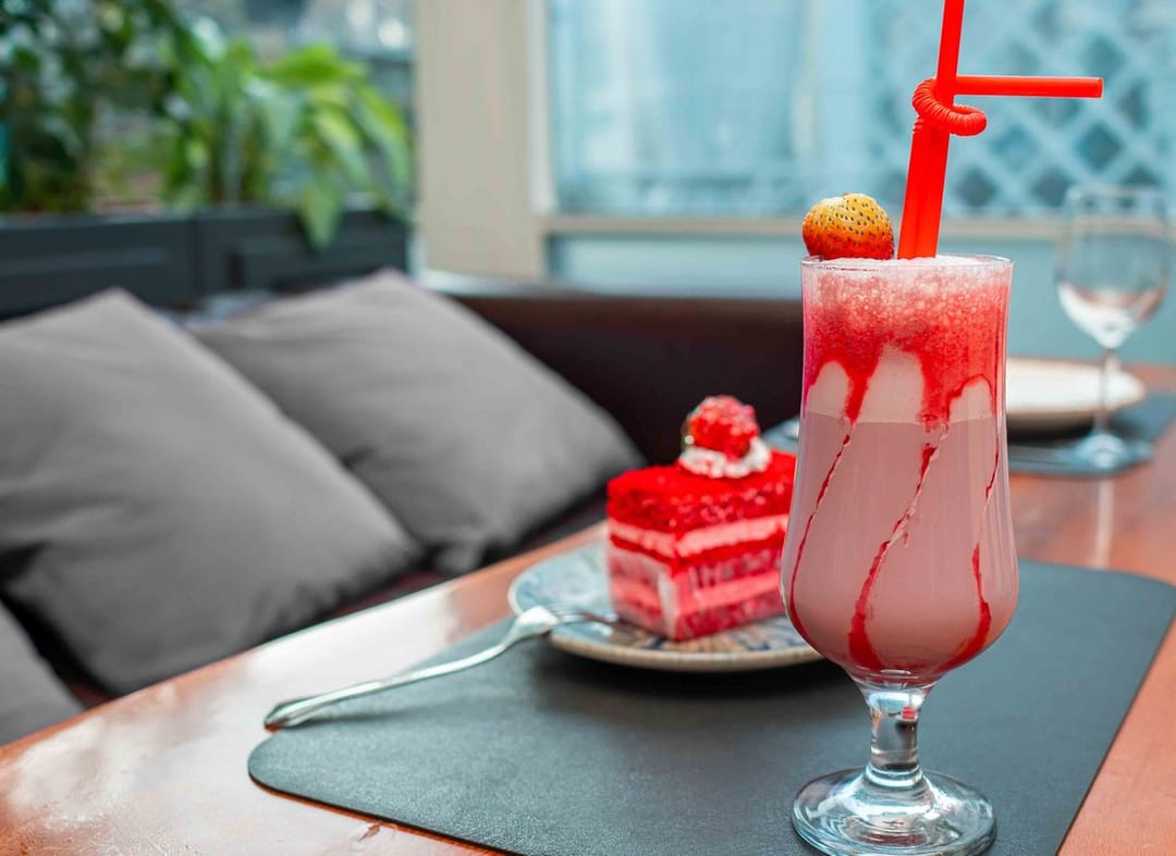 «Altyn Paradise Garden» Aşgabadyň ýaşaýjylaryny we myhmanlaryny tomusky eýwanynda dynç almaga çagyrýar