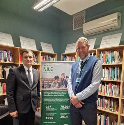 Türkmen akademisyen, İngiltere'deki kapsayıcı eğitim sistemini inceliyor