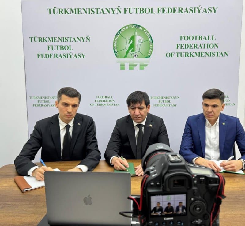 Türkmenistan Futbol Federasyonu, Alman Futbol Federasyonu ile işbirliği olanaklarını görüştü