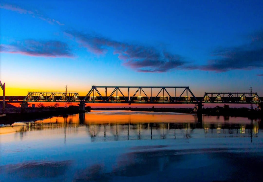 Türkmenistan Russiýa barýan özbek ýük akymynyň üstaşyr geçelgesine öwrülip biler