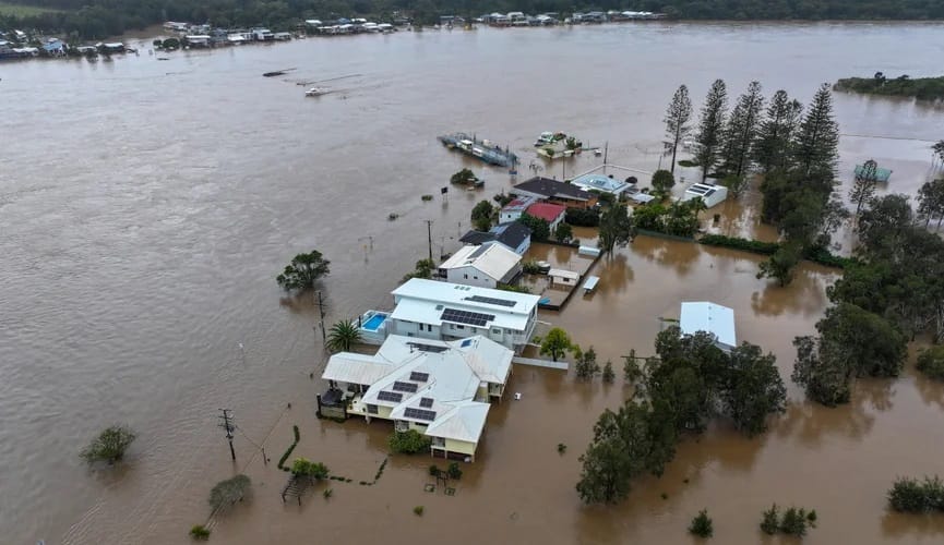 Awstraliýanyň günorta-gündogaryndaky sil joşmasy sebäpli 50 müň adam daşky dünýäden üzňe galdy