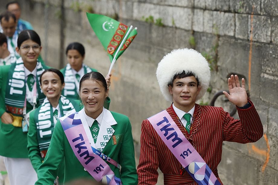 Türkmenistan Milli Olimpiyat Takımı, 2024 Paris Olimpiyat Oyunları’nın açılış törenine katıldı