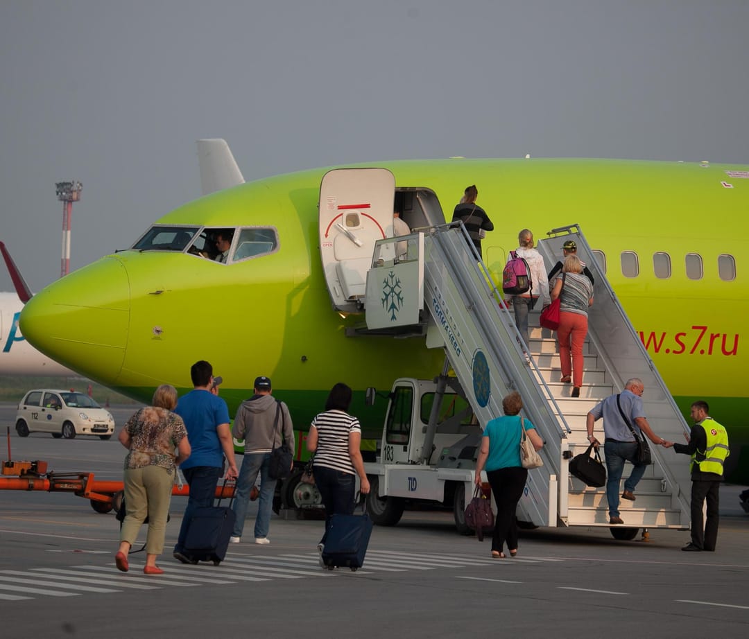 S7 Airlines fined for refusing to check in passengers