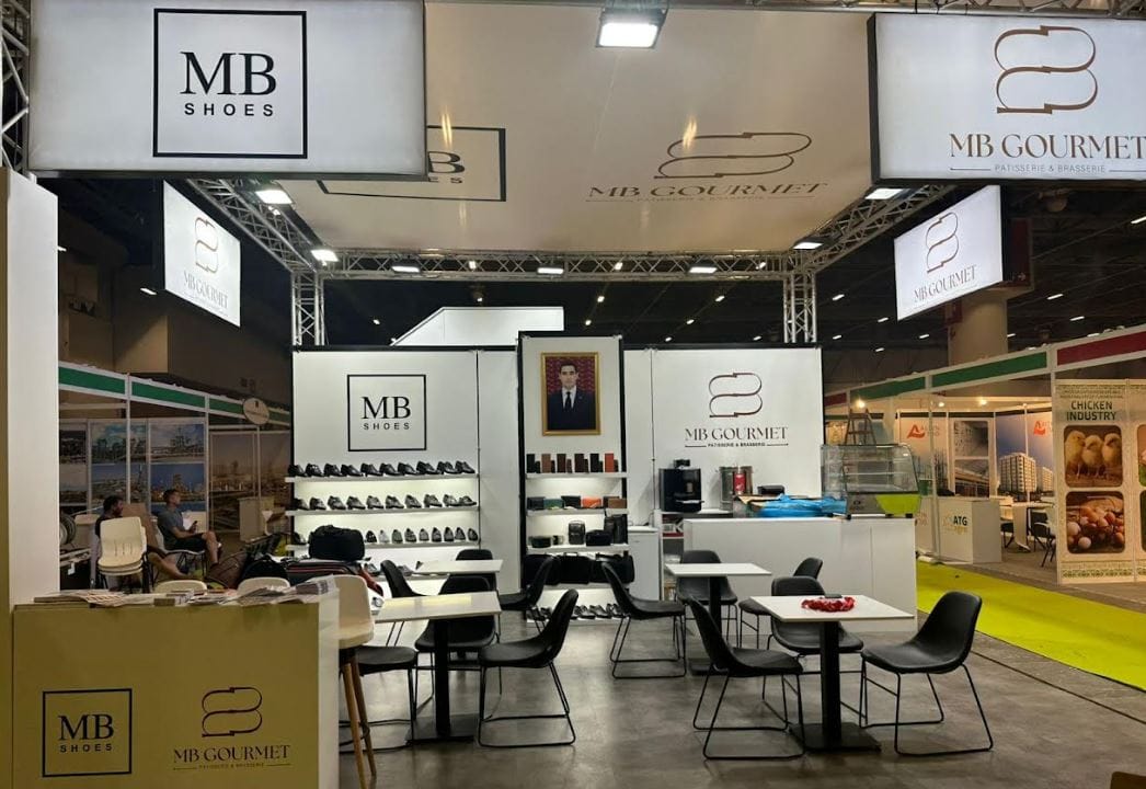 ES "Muhammet-Balkan" presented leather footwear and accessories at the international exhibition in Istanbul