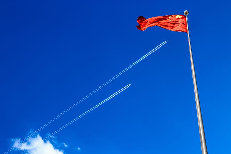 Çinli uzmanlar, ortam değiştiğinde renk değiştiren bir malzeme geliştirdiler