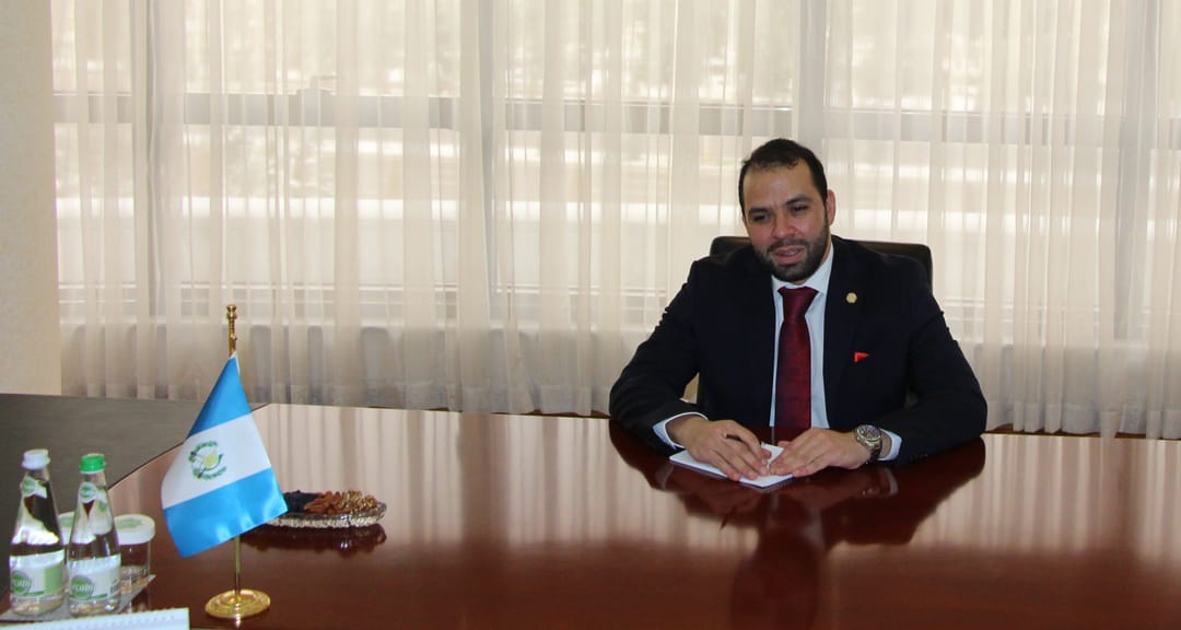 Meeting with new Guatemalan ambassador held at Turkmenistan’s Foreign Ministry
