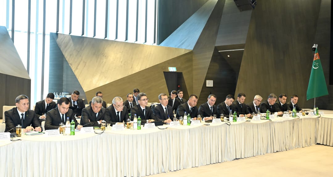 An increase in transit traffic was noted between Turkmenistan and Azerbaijan