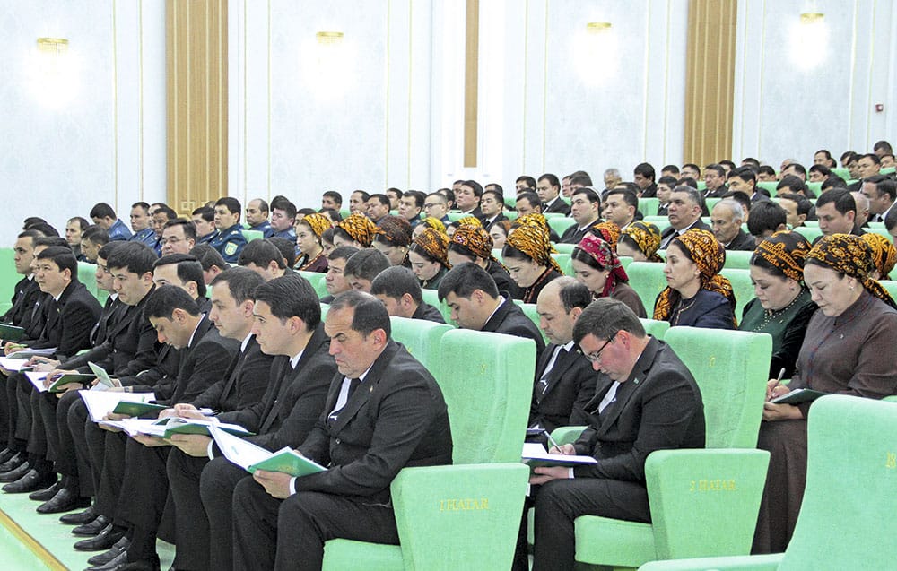 Türkmenistanda 7 aýyň jemleri boýunça maslahatlar geçirildi