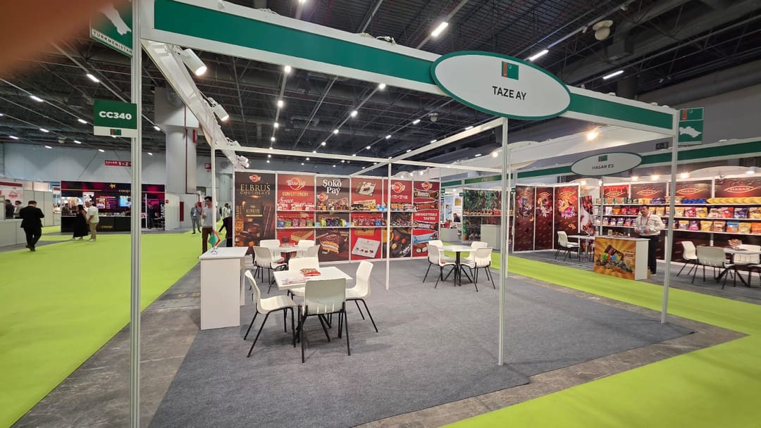 «Täze Aý» türkmen kompaniýasy Stambulda geçirilen sergide konditer önümleri bilen tanyşdyrdy