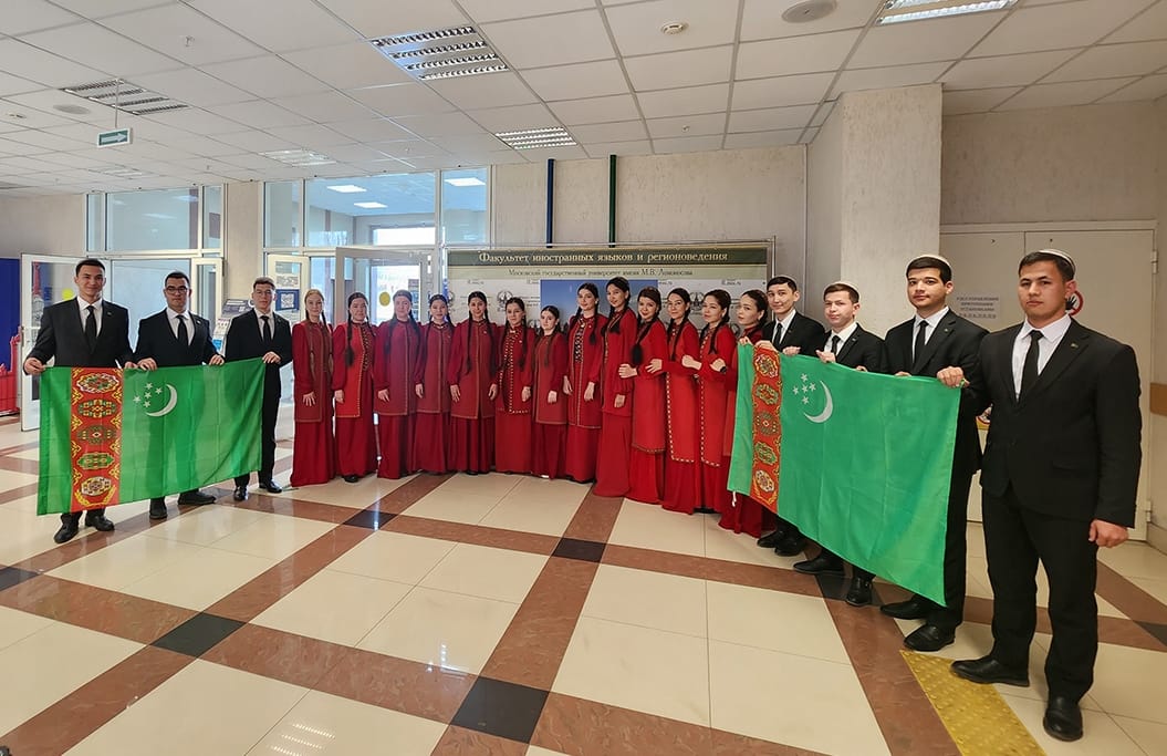 В Универсиаде «Ломоносов» названы 2 победителя и 6 призеров от Туркменистана