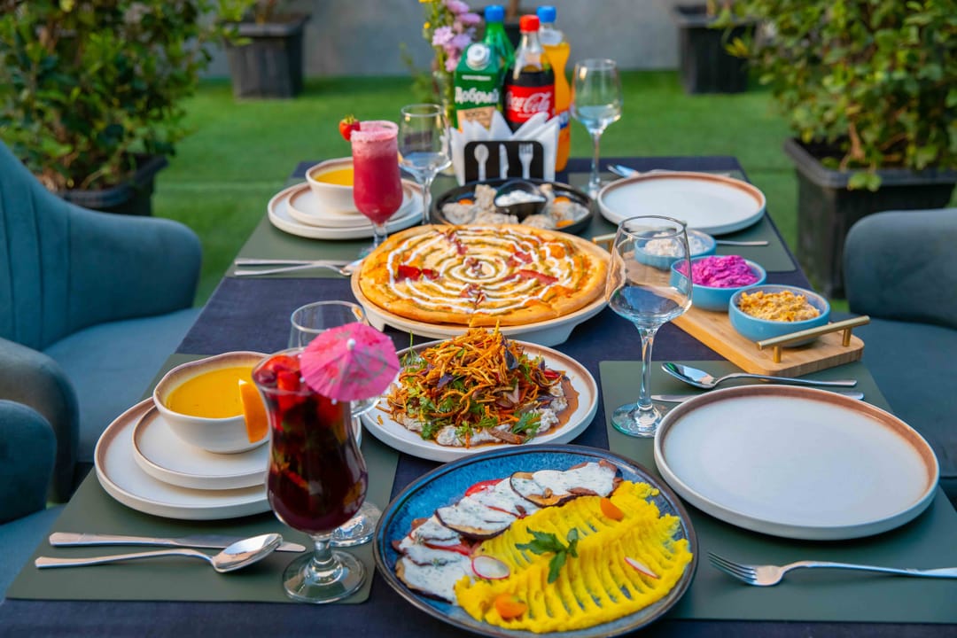 Ресторан Pesto приглашает отметить дни рождения на уютной террасе