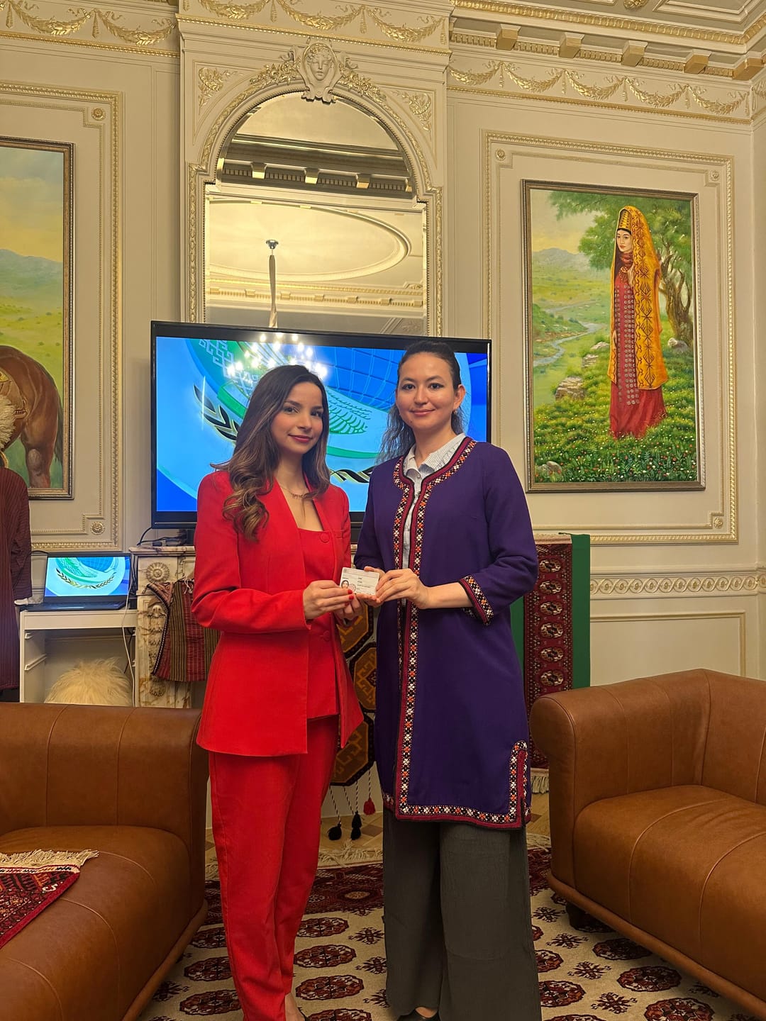 AB Muhabiri ve Bruxelles Korner muhabiri, Türkmenistan'da akredite oldu