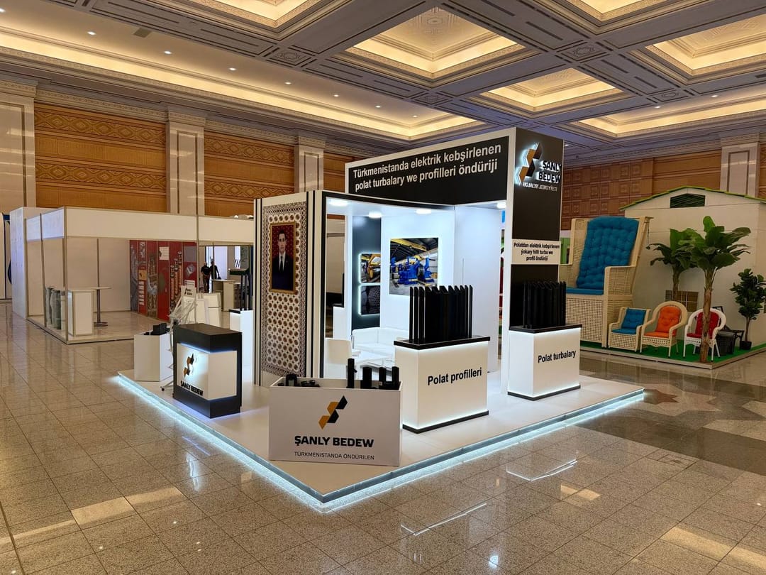 ŞANLY BEDEW Garaşsyzlygyň 34 ýyllygyna bagyşlanan sergide turba önümçiligini görkezdi