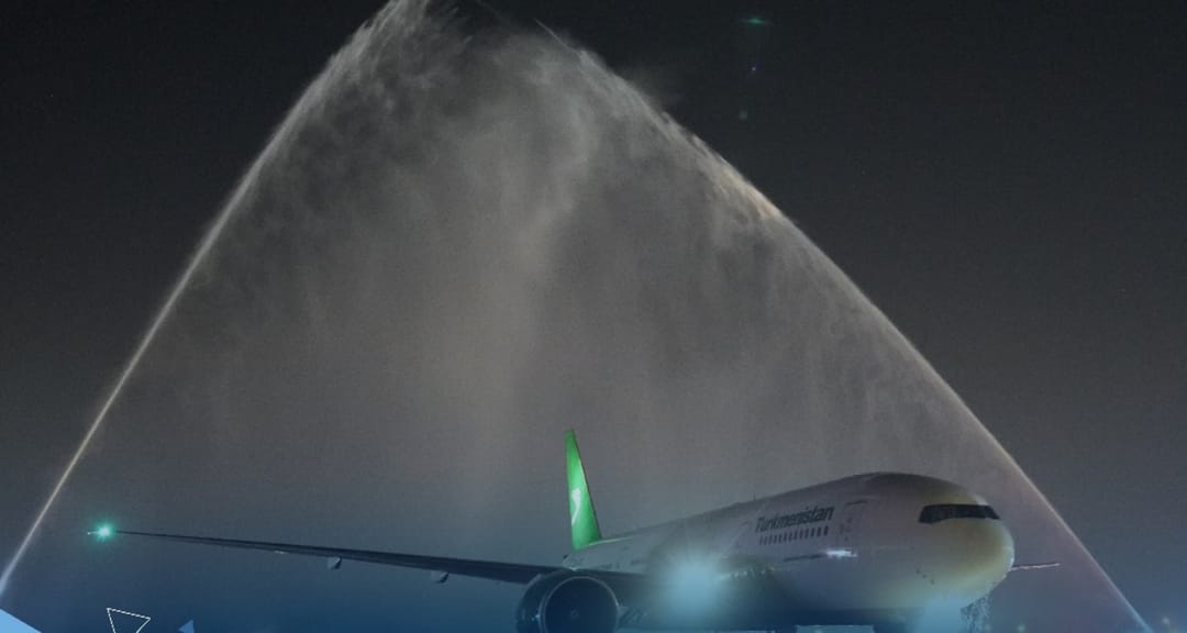 The first flight of “Turkmenistan” Airlines from Ashgabat was solemnly welcomed in Jeddah