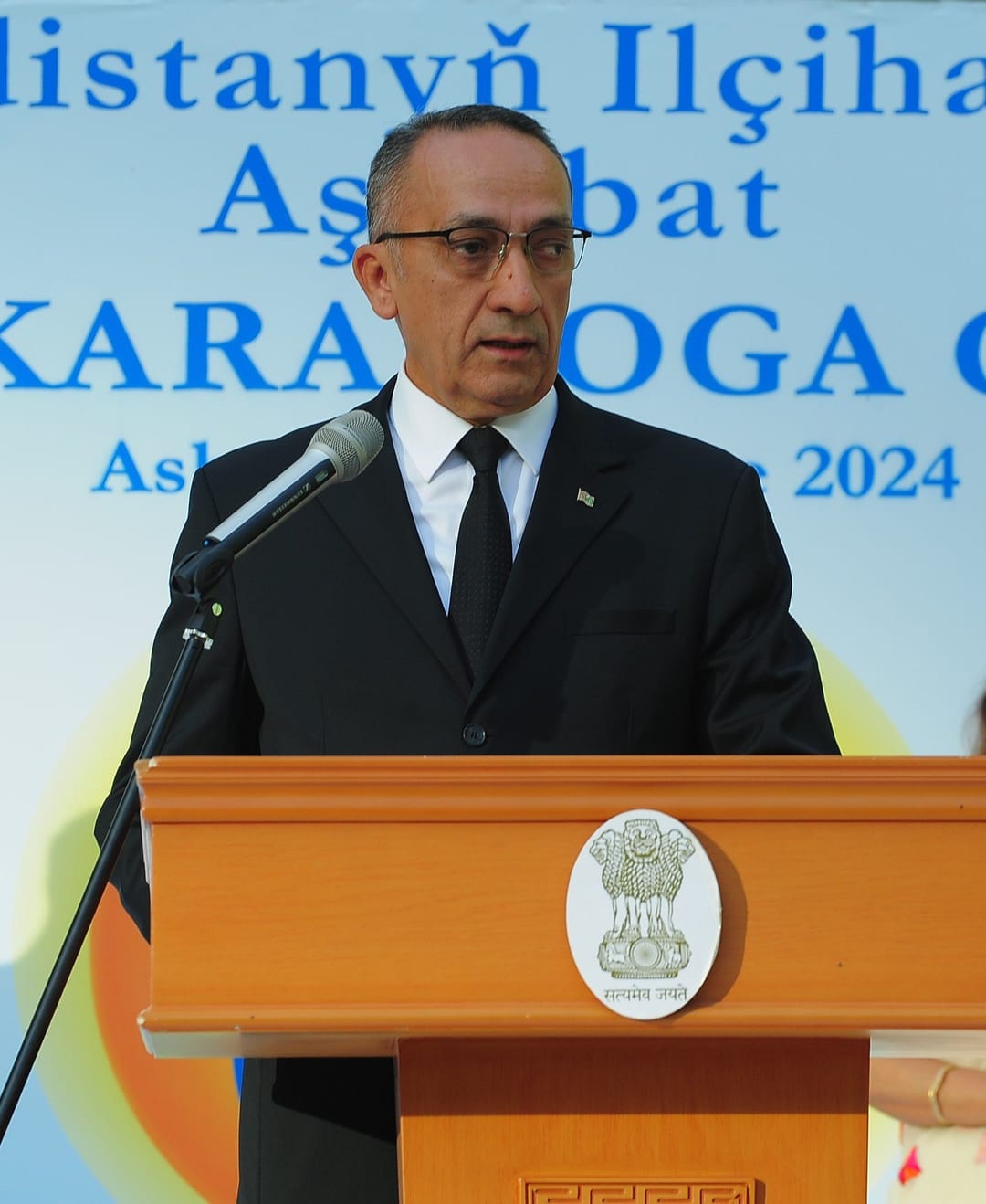 В Туркменистане активно продвигается практика традиционной индийской медицины