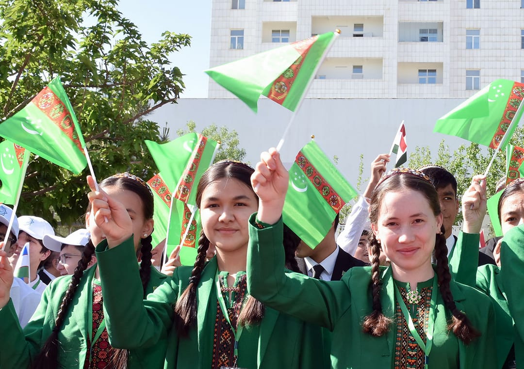 Türkmenistanda 12-nji maýda Hytaýyň uniwersitetlerinde okamak üçin resminamalar kabul edilip başlanar