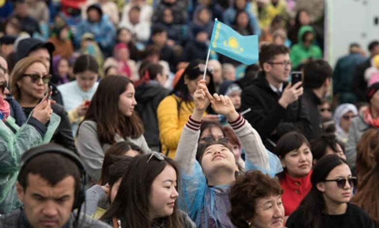 Kazakistan'ın nüfusu, yılın ilk yarısında 125 bin kişi arttı