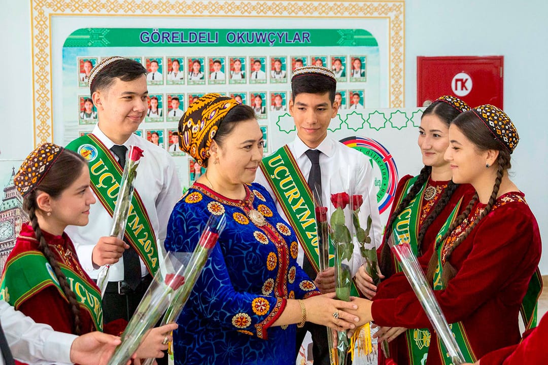 На севере Туркменистана последний школьный звонок прозвенит для более 19 тысяч выпускников