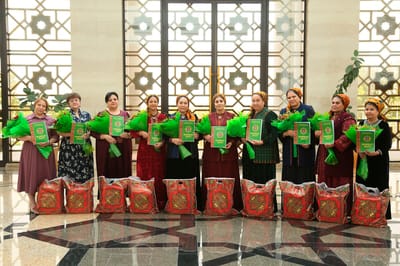 The award ceremony for the best primary school teachers in Ashgabat and Arkadag was held