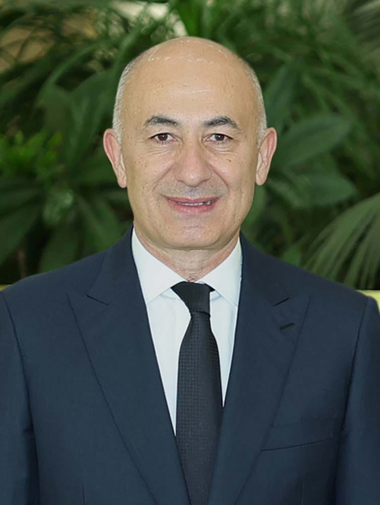 Türkmen Halkının Milli Lideri, Rönesans Holding'in faaliyetlerini büyük takdirle karşıladı