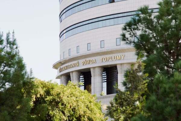 Birža söwdalarynda 33 million dollara golaý geleşik baglaşyldy