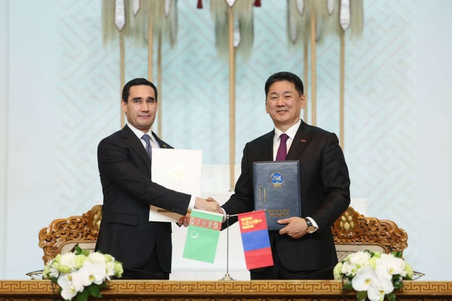 По итогам визита Президента Туркменистана в Монголию подписали 14 документов