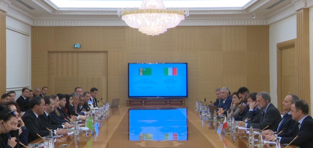 Туркмено-итальянский семинар по агропромышленной технике состоялся в Ашхабаде