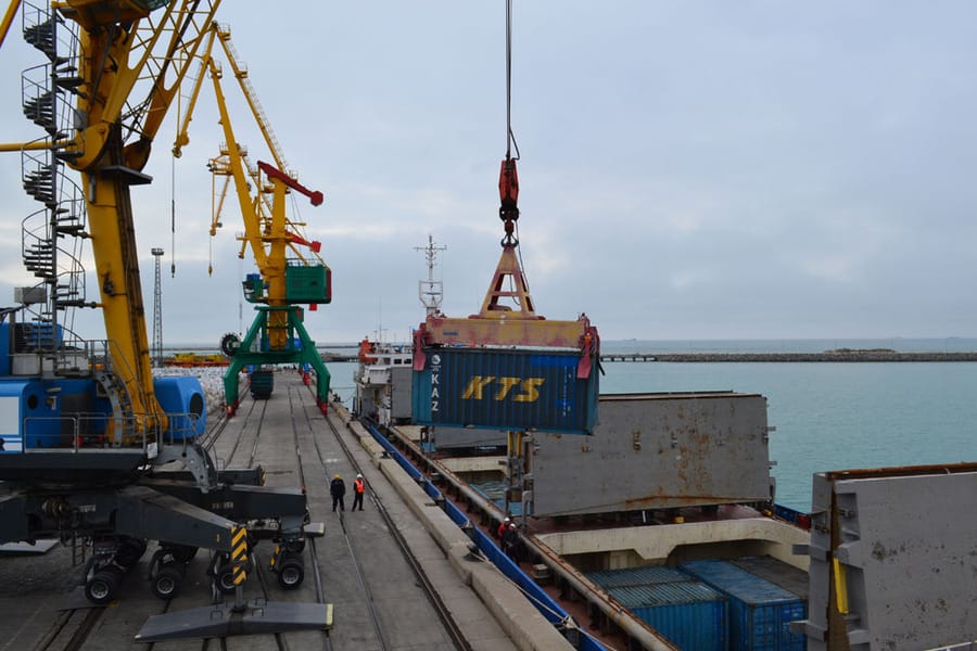 Uzbekistan plans to buy ferries from Turkmenistan for transportation across the Caspian Sea