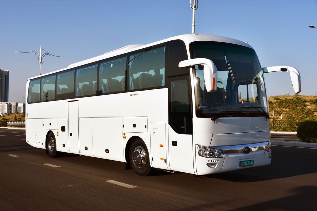 На участке дороги Ашхабад – Гёкдепе с 12 июня временно ограничивается движение транспорта