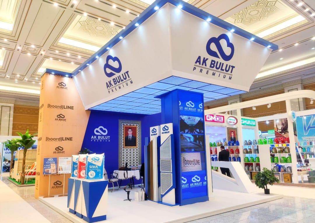 Ykdysady üstünlikleriň sergisi: «Ak Bulut» myhmanlary täze «Boardline» atly önümi bilen tanyşdyrýar