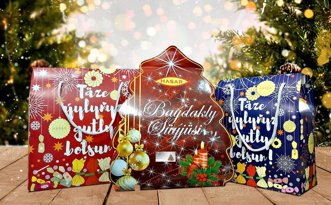 Туркменская кондитерская фабрика HASAR выпустила более 150 тысяч новогодних наборов