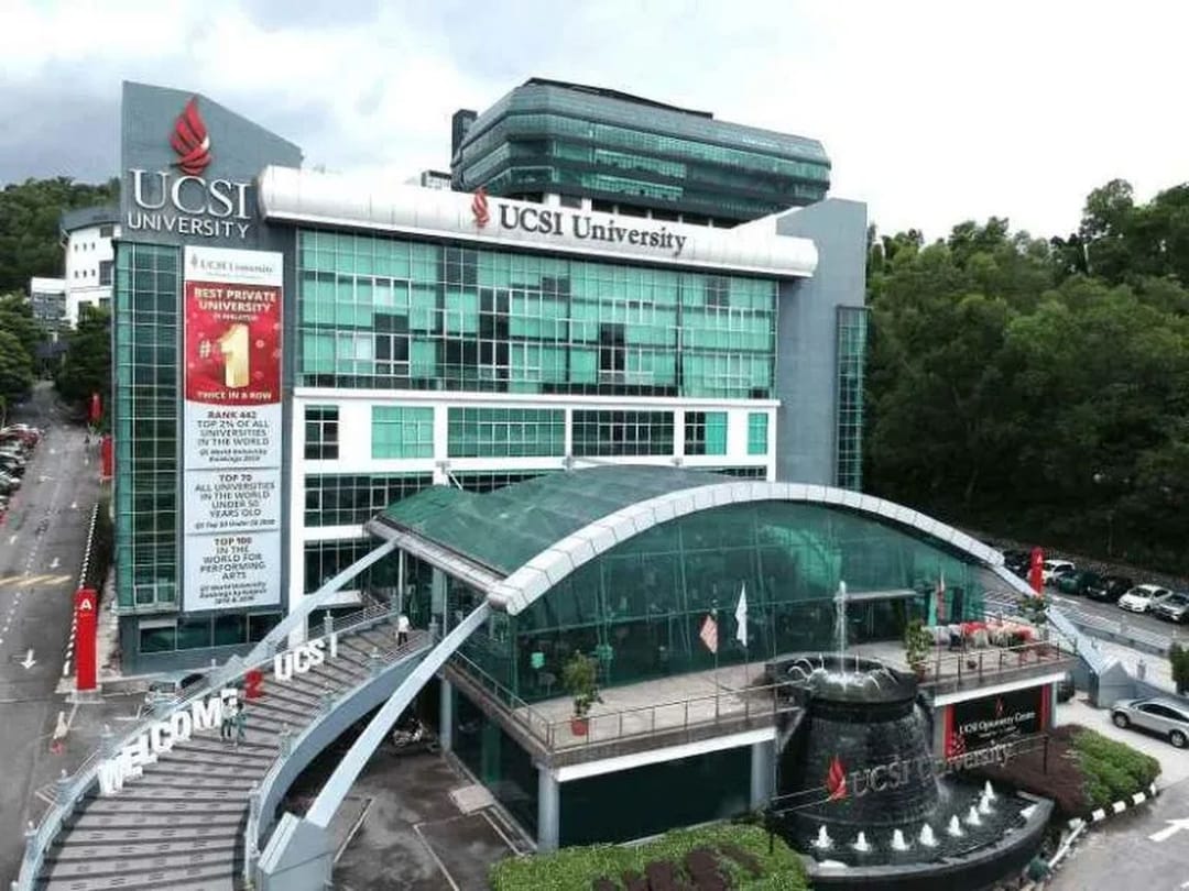 «Bilimli ädim» HJ Malaýziýanyň öňdebaryjy UCSI uniwersitetiniň wekili boldy