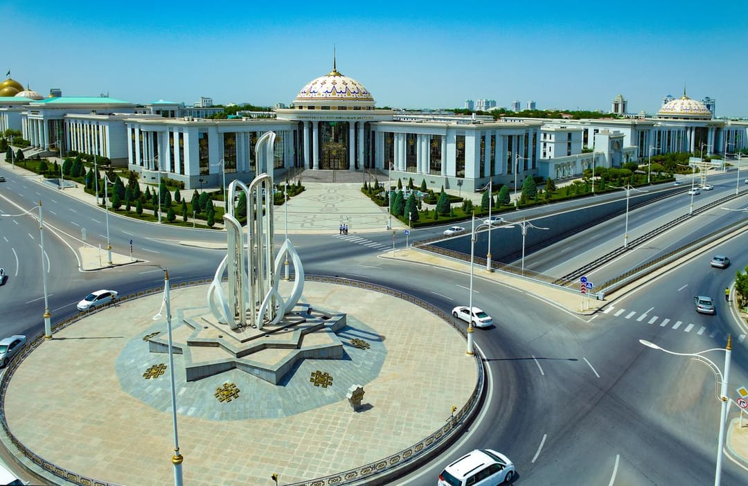 Traffic on Galkynysh street in Ashgabat will be restricted until the end of August