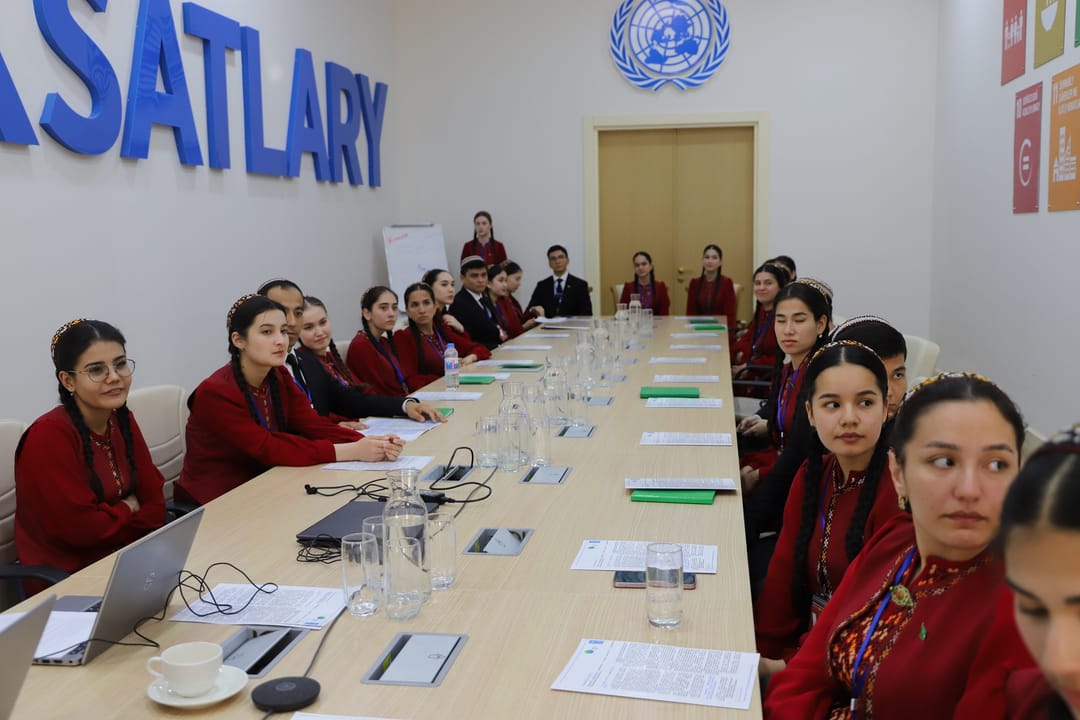 UNDP Turkmenistan Highlights the Role of Women in Climate Action on Earth Day