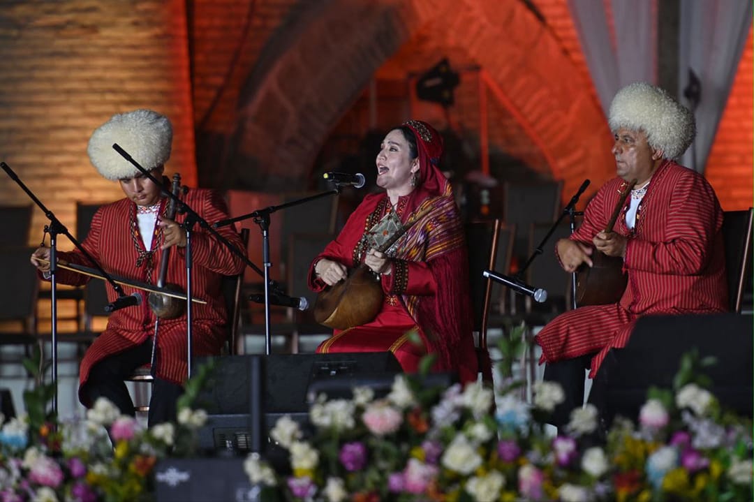 Hywa şäherinde geçirilen halkara forumda türkmen zenan bagşylary üstünlikli çykyş etdiler