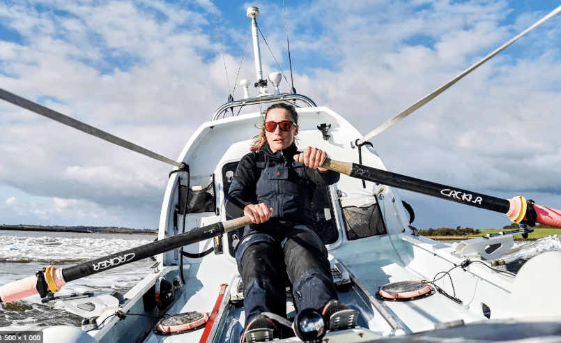 Женщина в одиночку пересекла Атлантику и побила мировой рекорд