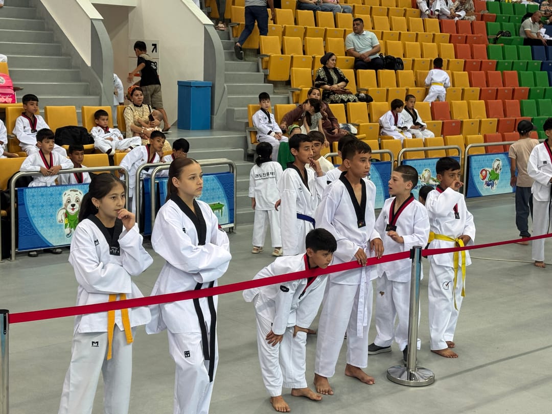 170 спортсменов приняли участие в первенстве Туркменистана по тхэквондо