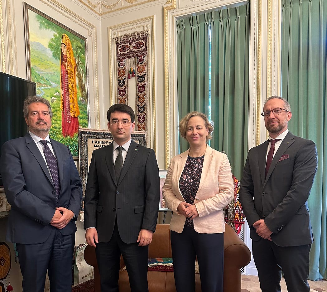 Türkmenistan Ýewropanyň Maýa goýum banky bilen hyzmatdaşlygy işjeňleşdirýär